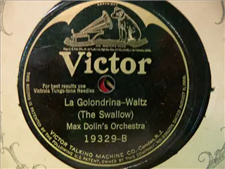 small_victor 19329 b.webp